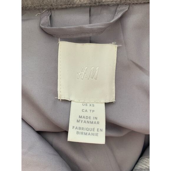 H&M Gray Plaid Felt Button Down Shirt Shacket Jacket Size XS - Picture 8 of 9